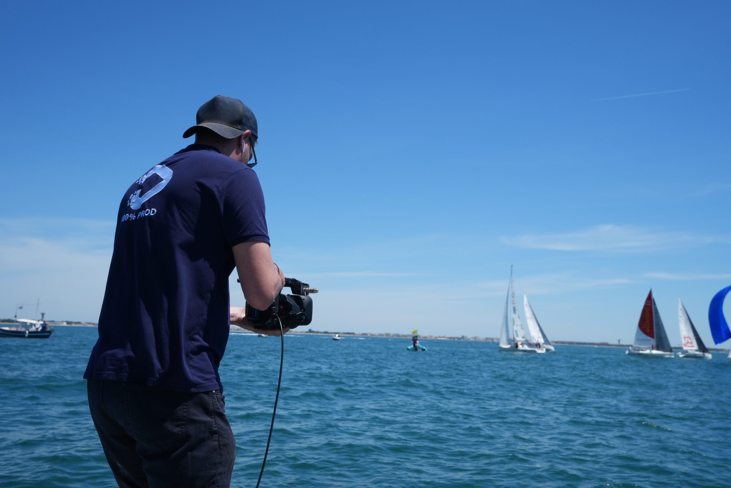 Cameraman entrain de filmer pour rediffusion en live sur site